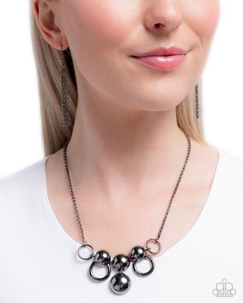 Sleek Staccato - Black