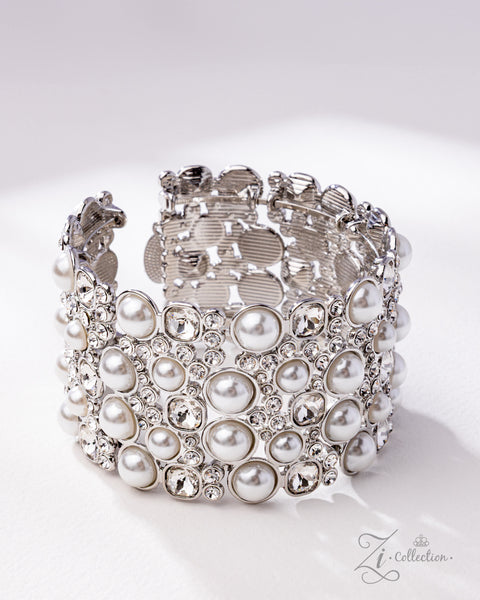 Comfortable Chic - 2025 Zi Bracelet